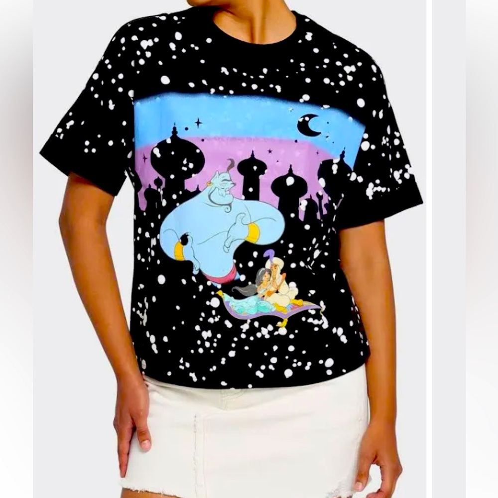 NEW Her Universe Disney Aladdin T-shirt Small and Medium